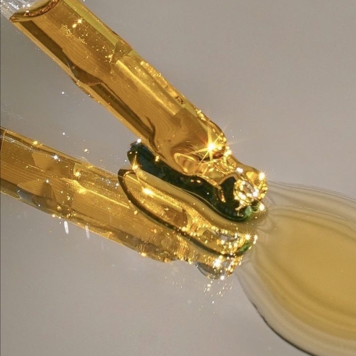GLOW BROW TREATMENT   ORG $100 at BROWS AND BEAUTY LOUNGE in Brooklyn, NY
