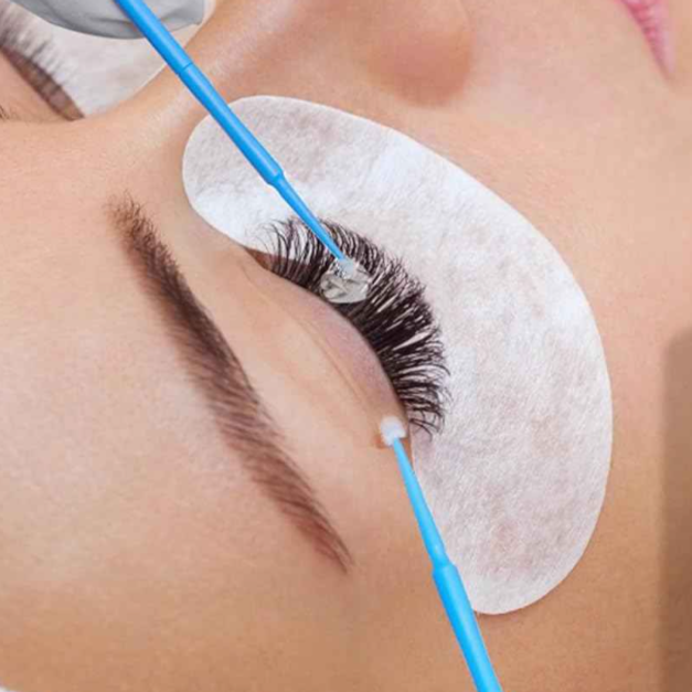 Lash Removal at Lash House in Chicago, IL