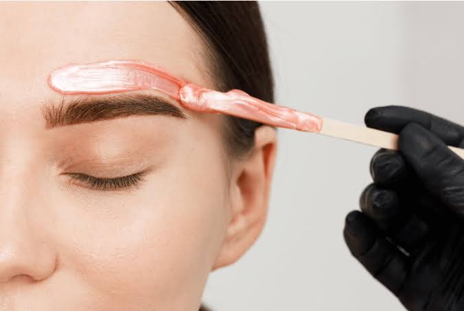 Eyebrow Waxing at OhMyGlow Beauty Esthetics in Fort Lupton, CO