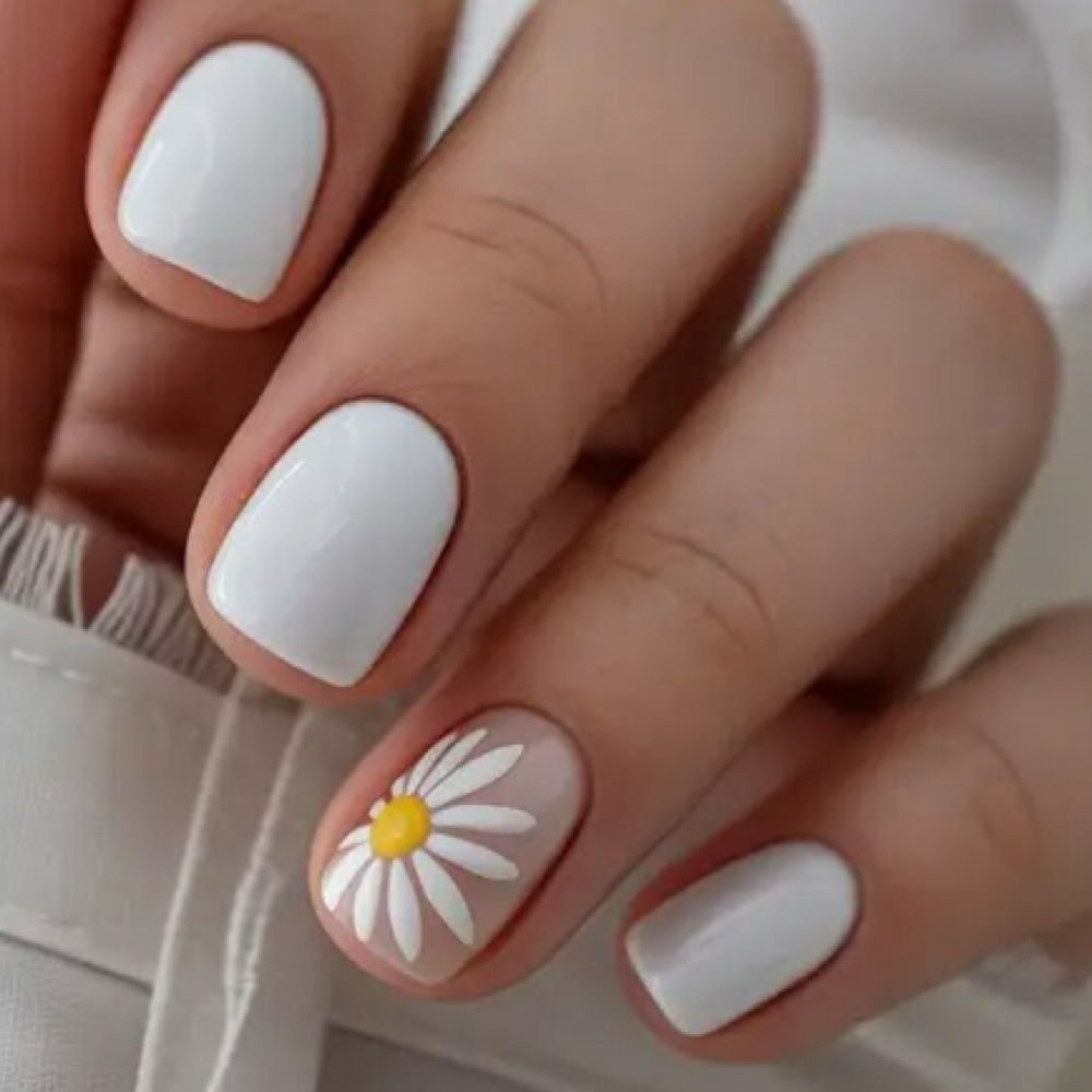Simple Accent Nail Art at TulipsFx Studio in Thousand Oaks, CA