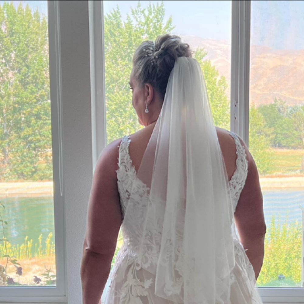 Bridal consultation at 208 Capelli Salon in Nampa, ID