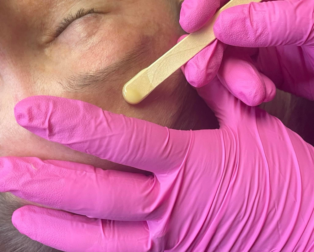 Brow Wax And Tint at Crowned In Glory Spa in Burton, MI