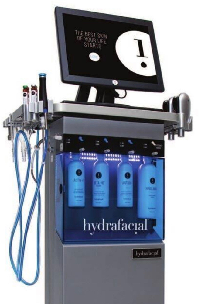 Hydrafacial Signiture