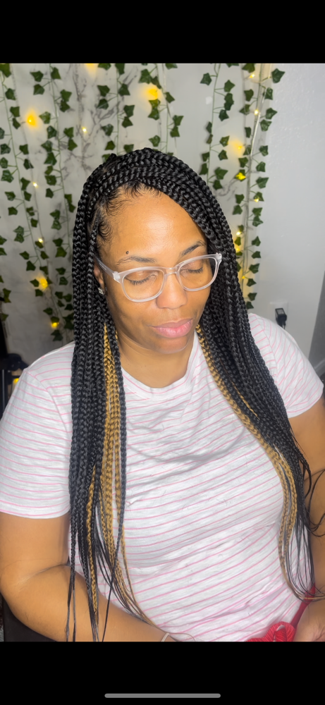 Medium Knotless Braids