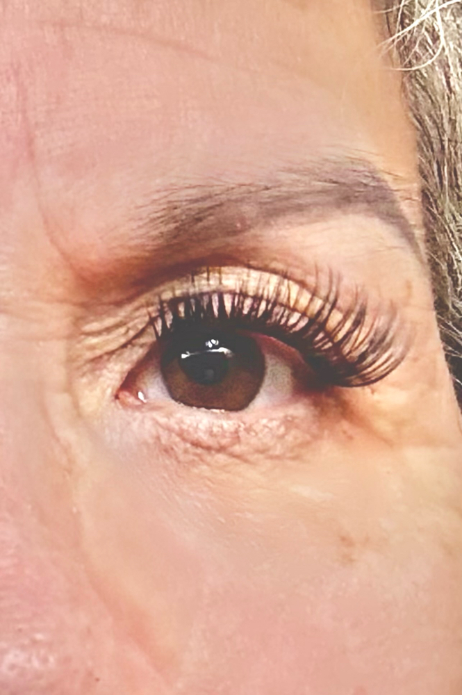 Lash Clusters