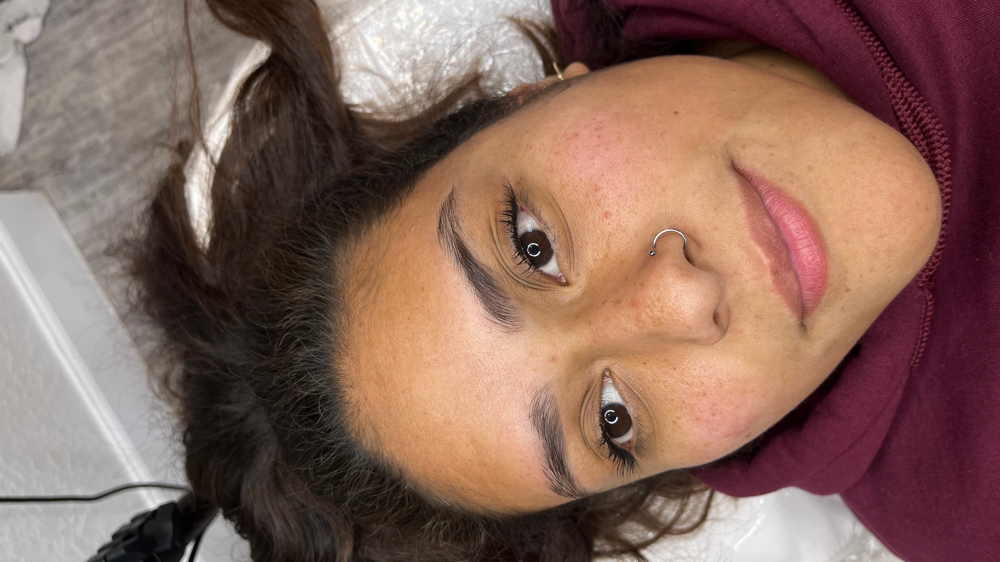 Eyebrow clean up