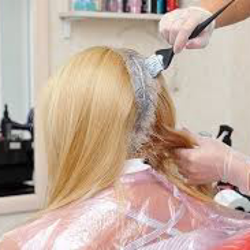 Bleach Touch Up at Tracy’s Hair Salon in Dora, MO
