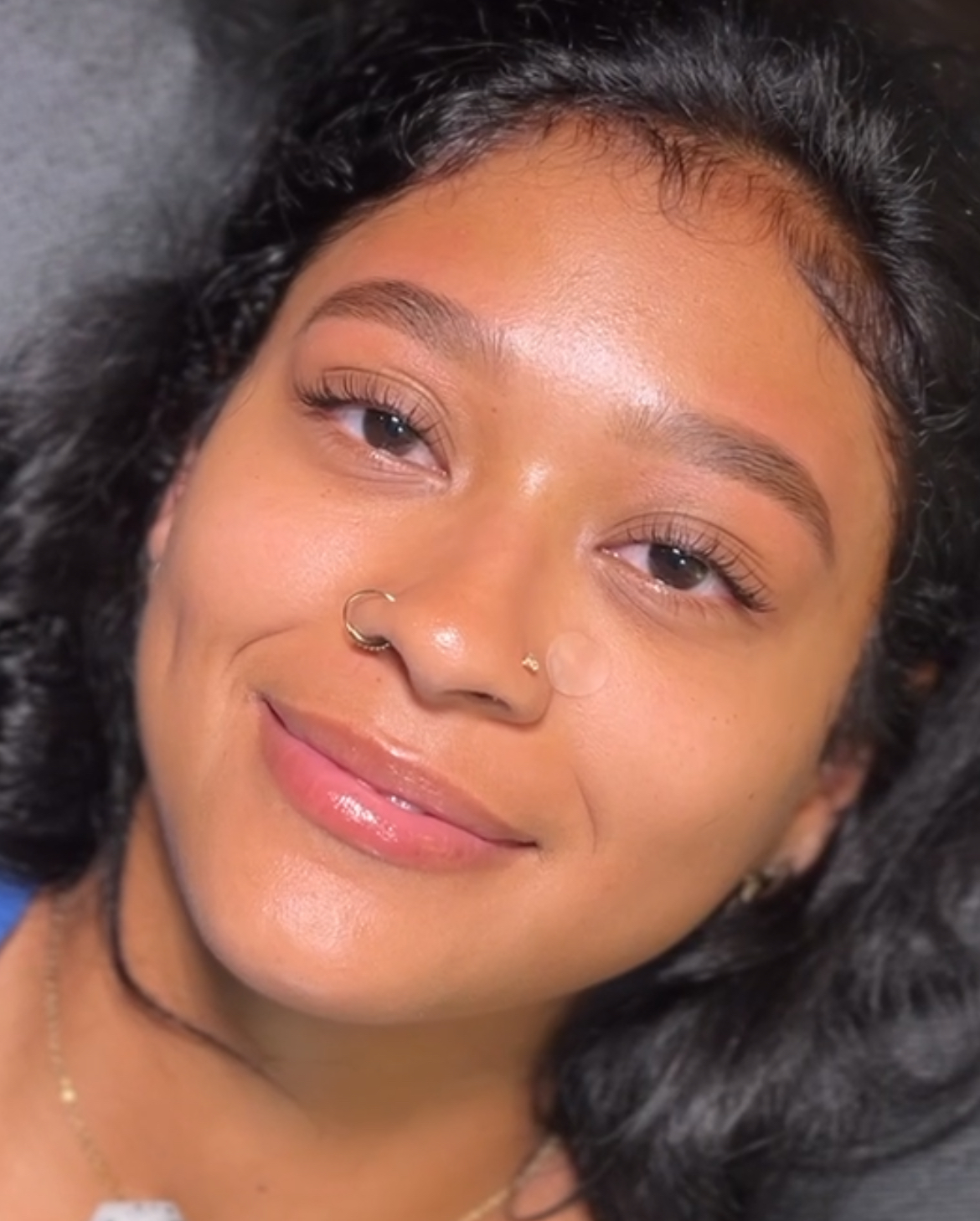 Brow tint + shape
