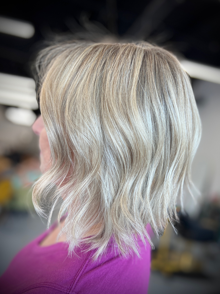 Haircut & Style