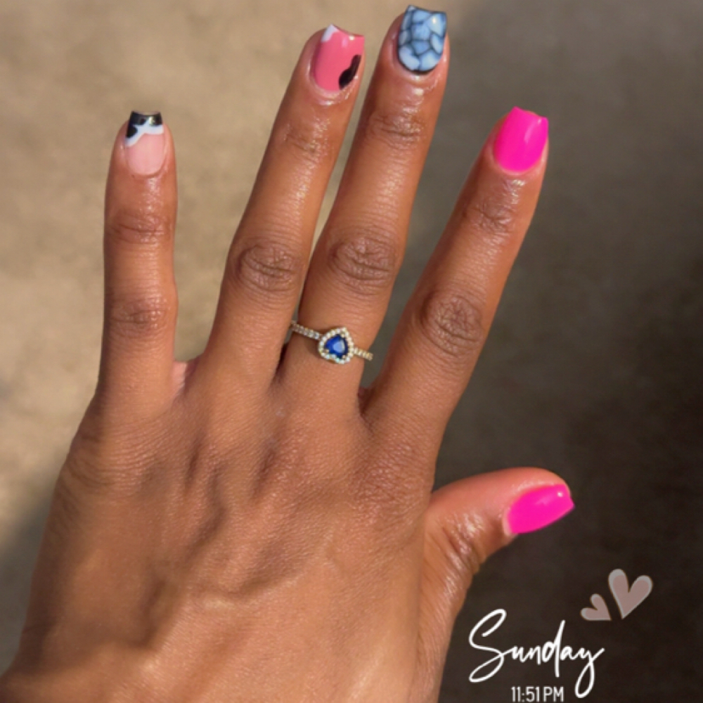 Gel Pedicure at Monyana’s Touch in Columbus, OH