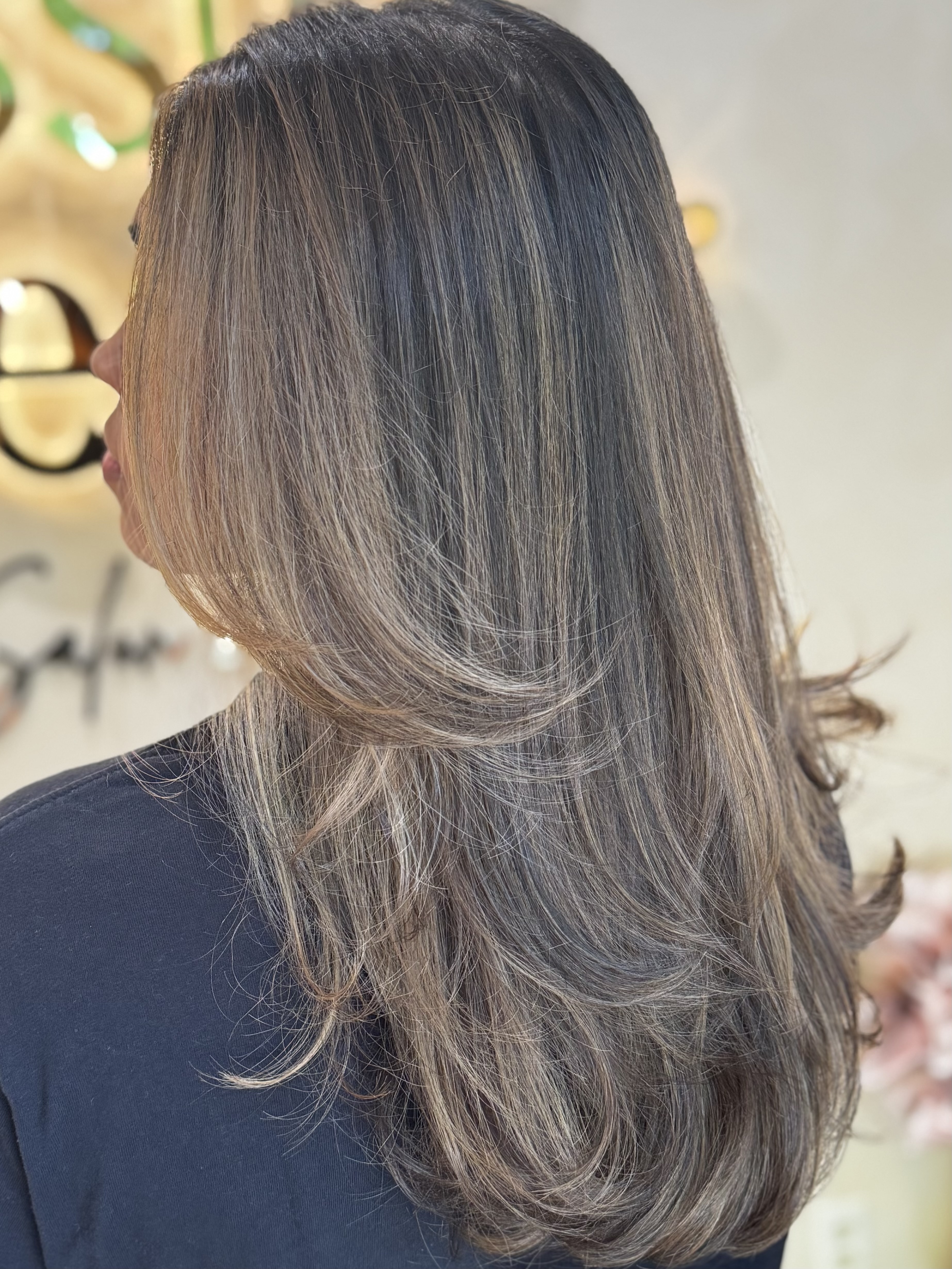 Blissful Blowout (Medium/short)