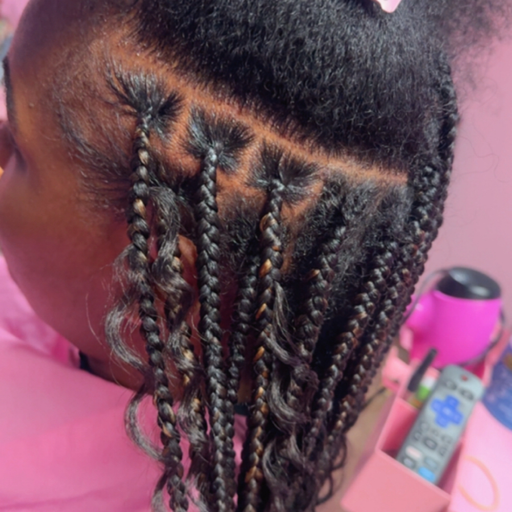 Braid Touch Ups at Mejko braid studio in Long Beach, CA