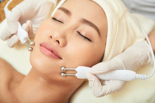 Microcurrent Lift at B’Luxury Beauty & Body Studios in Doraville, GA