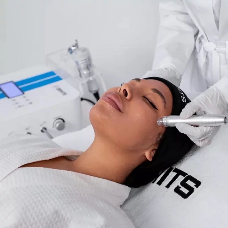 Hydrodiamond Facial ( HydroFacial)