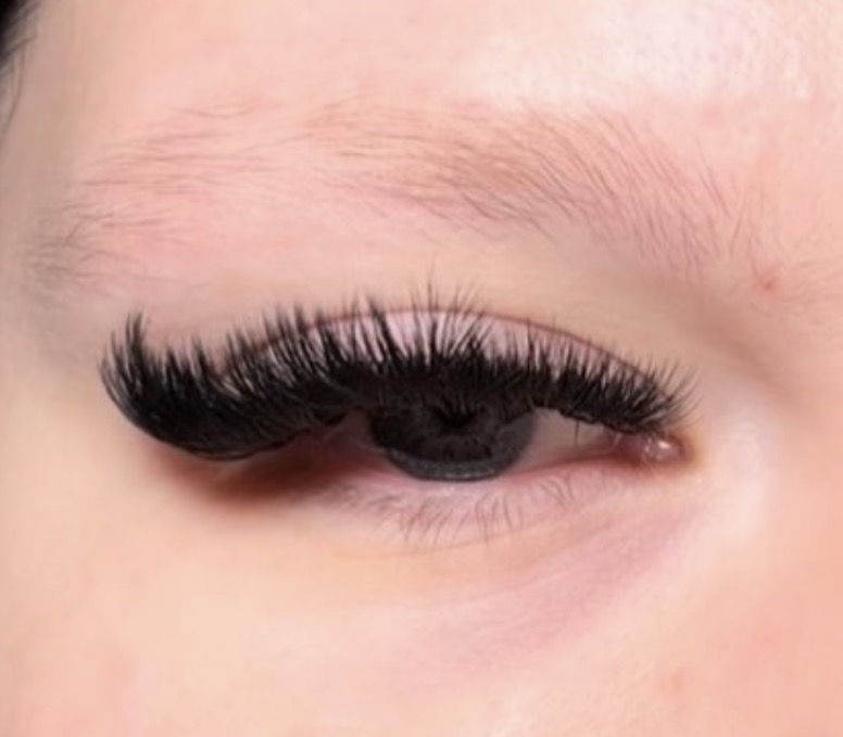Volume Set at Pink Wax & Lash co. in Raytown, MO
