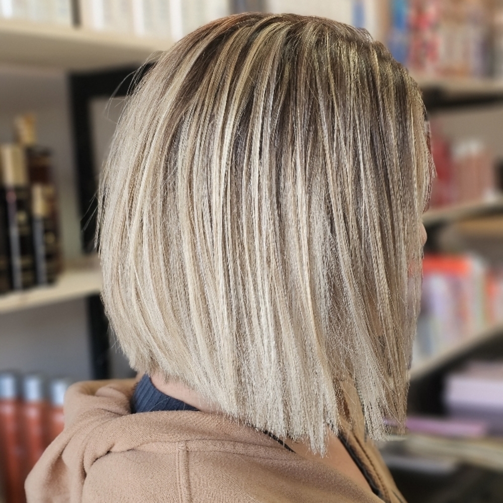 Womens Haircut Medium-short at TaDa Salon in rock valley, IA