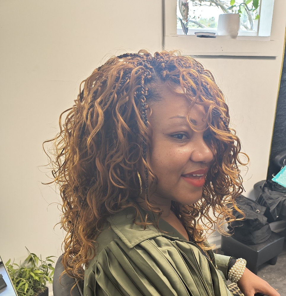 WEAVING Styles at The Loc Suite in Mechanicsville, VA