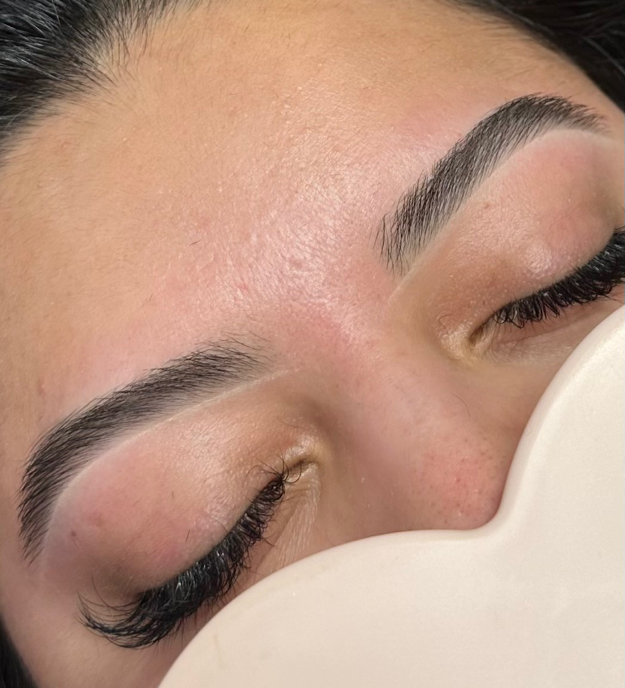 Signature Brow Thread/Sculpt