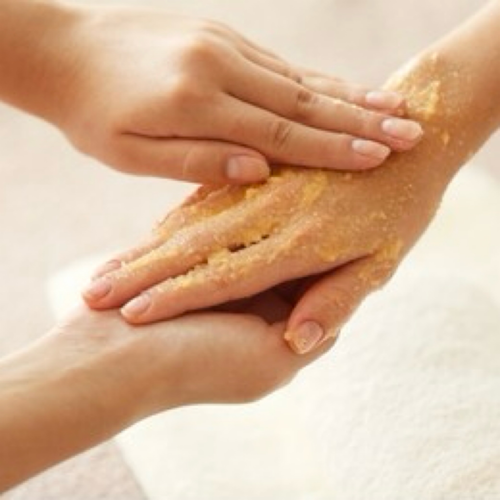Manicure De Lujo at Rut Albornoz/Foot Care37 in Rhode Island, RI