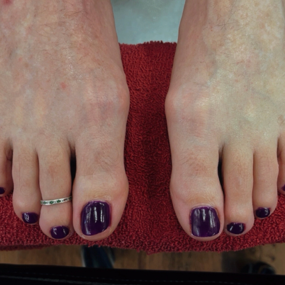 Basic Pedicure ~ Dalaney at Blood Sweat & Shears in Fernley, NV