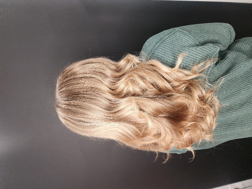 LUXURY BLOWOUT