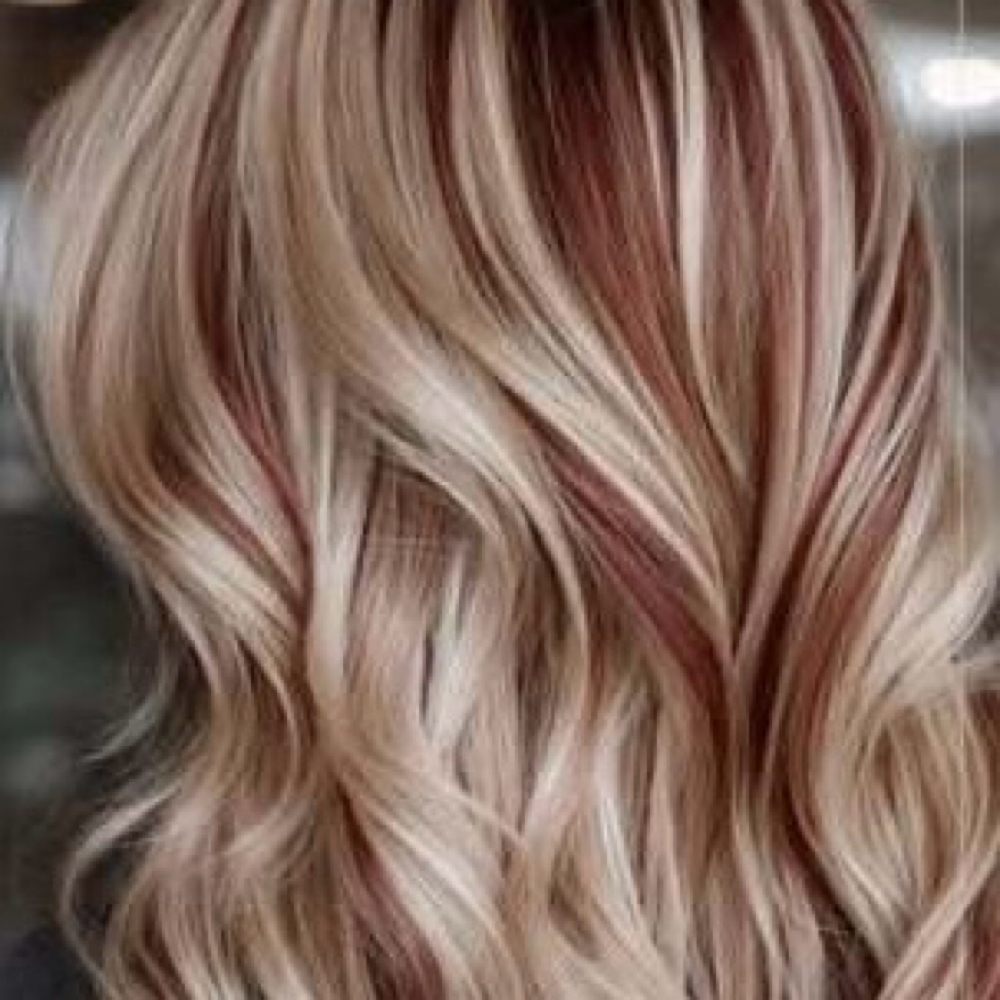 Highlights Or Lowlights at EC Hair Company in Elk City, OK