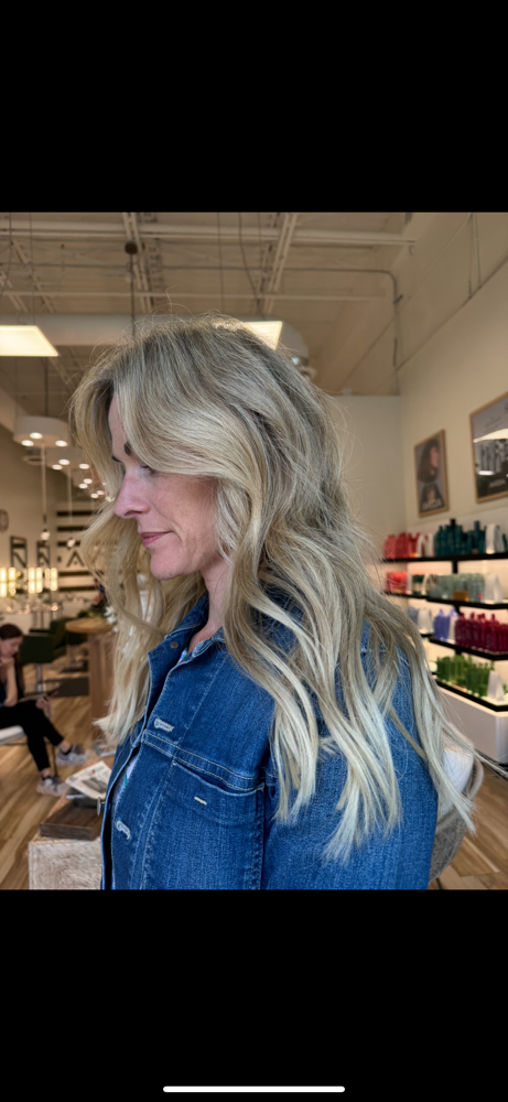 Root Color With Partial Highlights