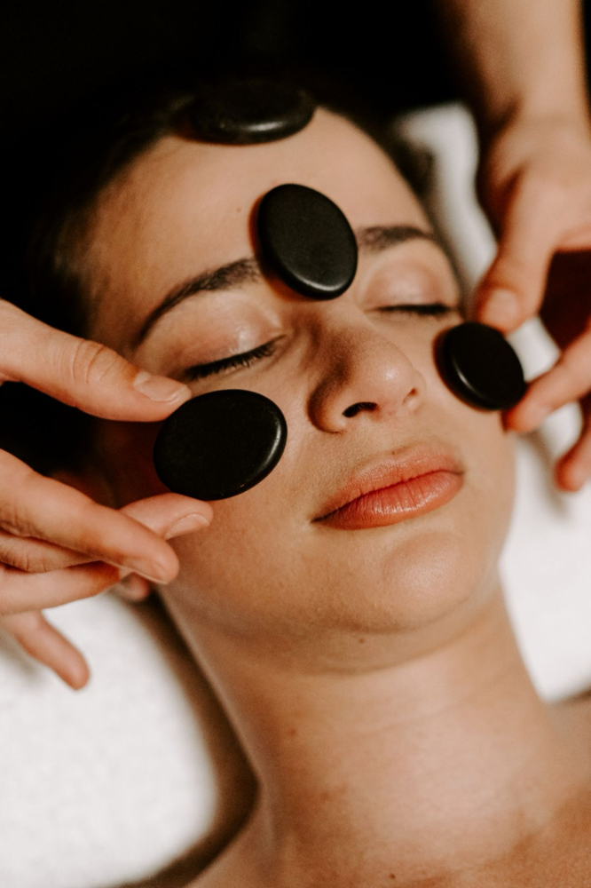 Hot Stone Facial Massage AddOn