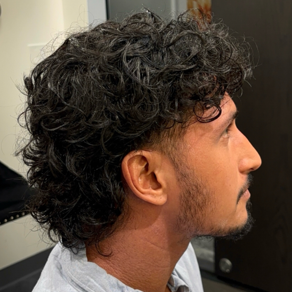Mens Cut at Liyah’s Beauty Bar in Ellisville, MO