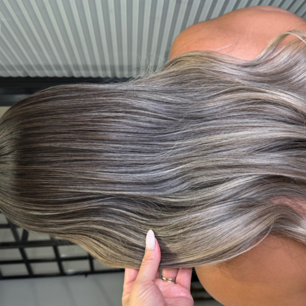 Highlights at Saramolinabeauty in Centereach, NY
