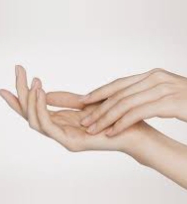 Nourishing Hand Treatment