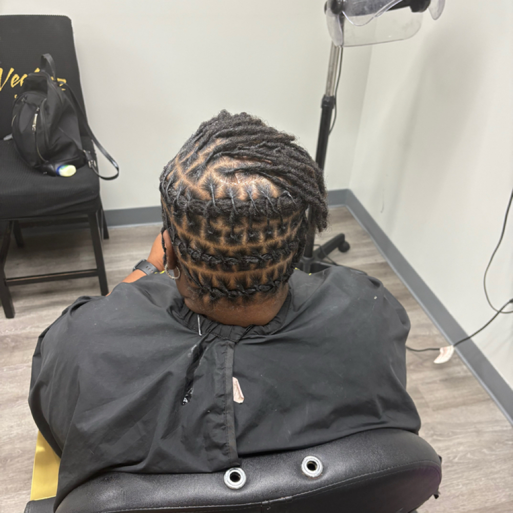 Retwist & Style (neck) at Loc’d By Deez Handz in North Little Rock, AR