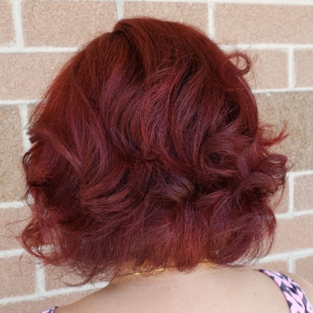 Woman's haircut and Style