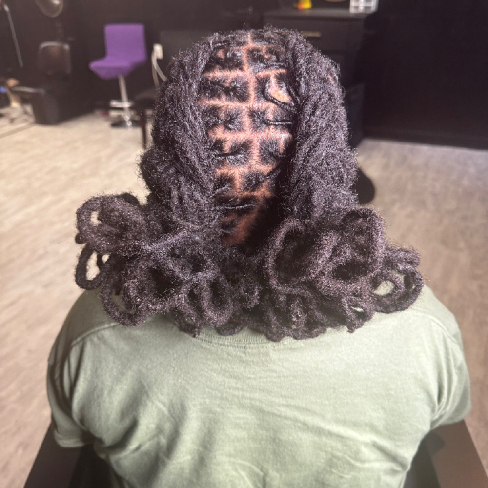 Loc Style at Essentially Flo LLC in Greenville, NC