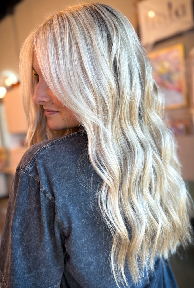 Toner, blowdry, and styleout at Ashley Wetzel in Boyd, TX