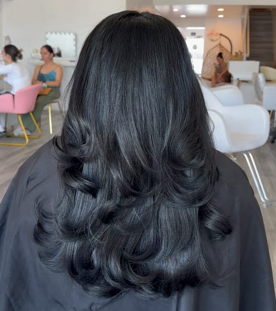 Custom Haircut, Wash & Lux Blowout