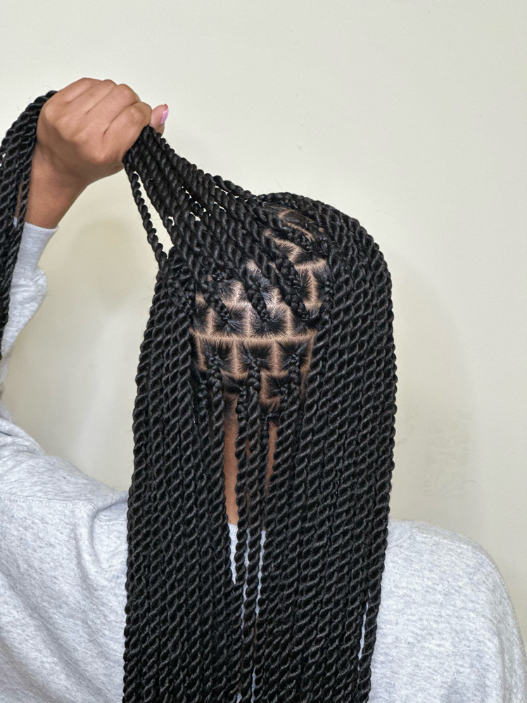 Medium Knotless Twist