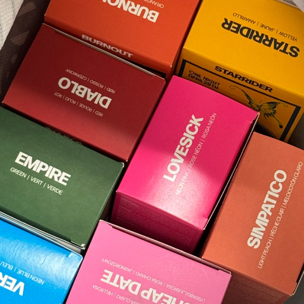 Root Bleach for Vivid Colors