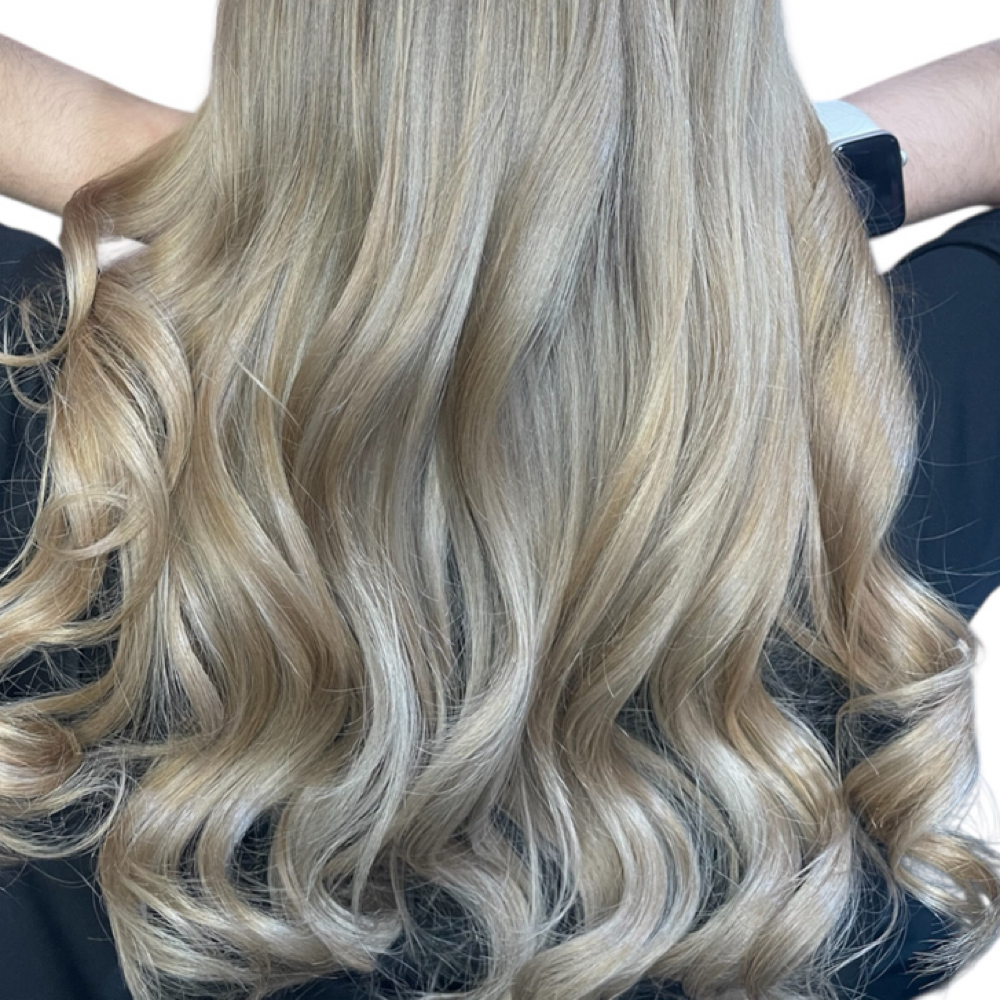 Blow Dry Hair- Long Hair at Wendy’s Beauty Bar in Burstonville, MD