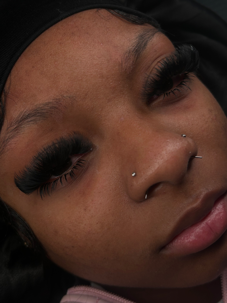 Bottom Lash Extensions