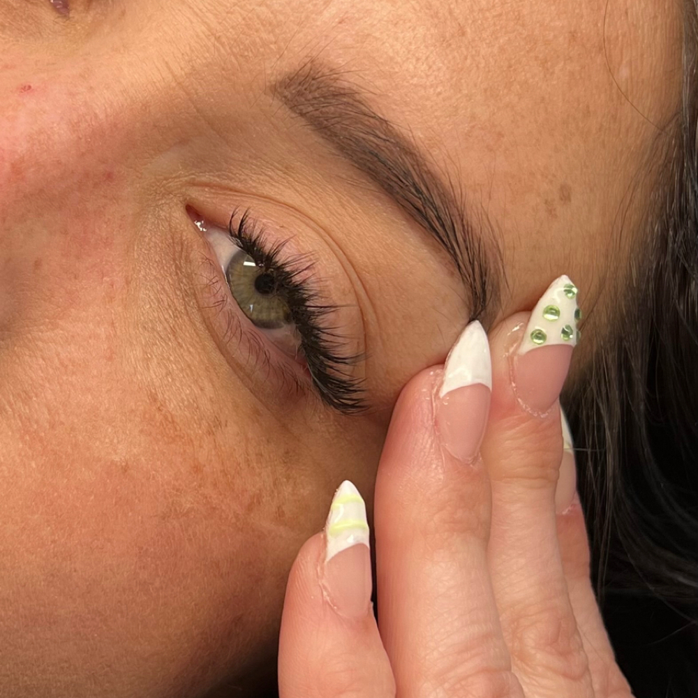 Express nails/lash READ DESCRIPTION at Lindsey’s Lash Lab in Cookeville, TN