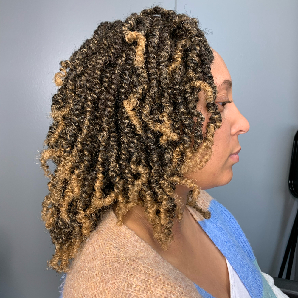 Spring Twists (Short)