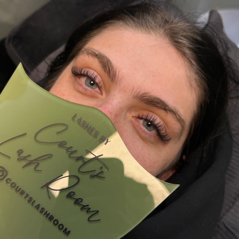 Classic Full Set at Court's Lash Room in Woodstock, CT