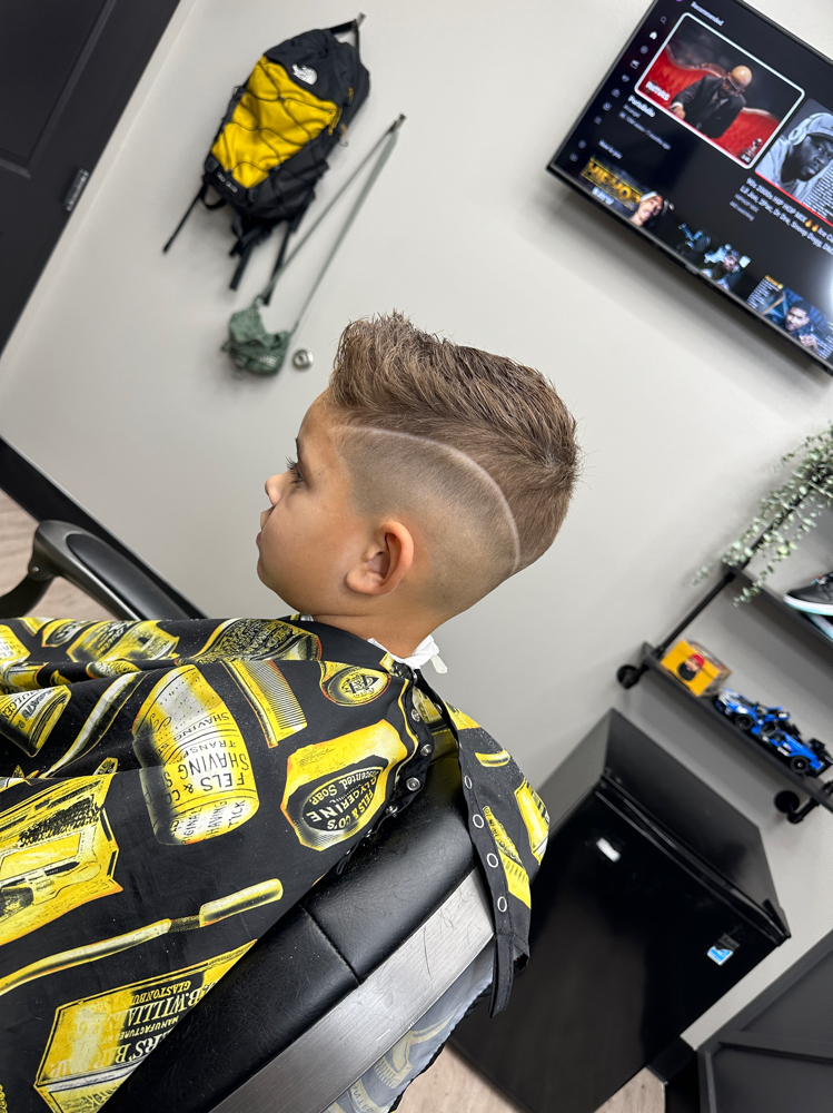 Kid’s Haircut (13 and Younger)