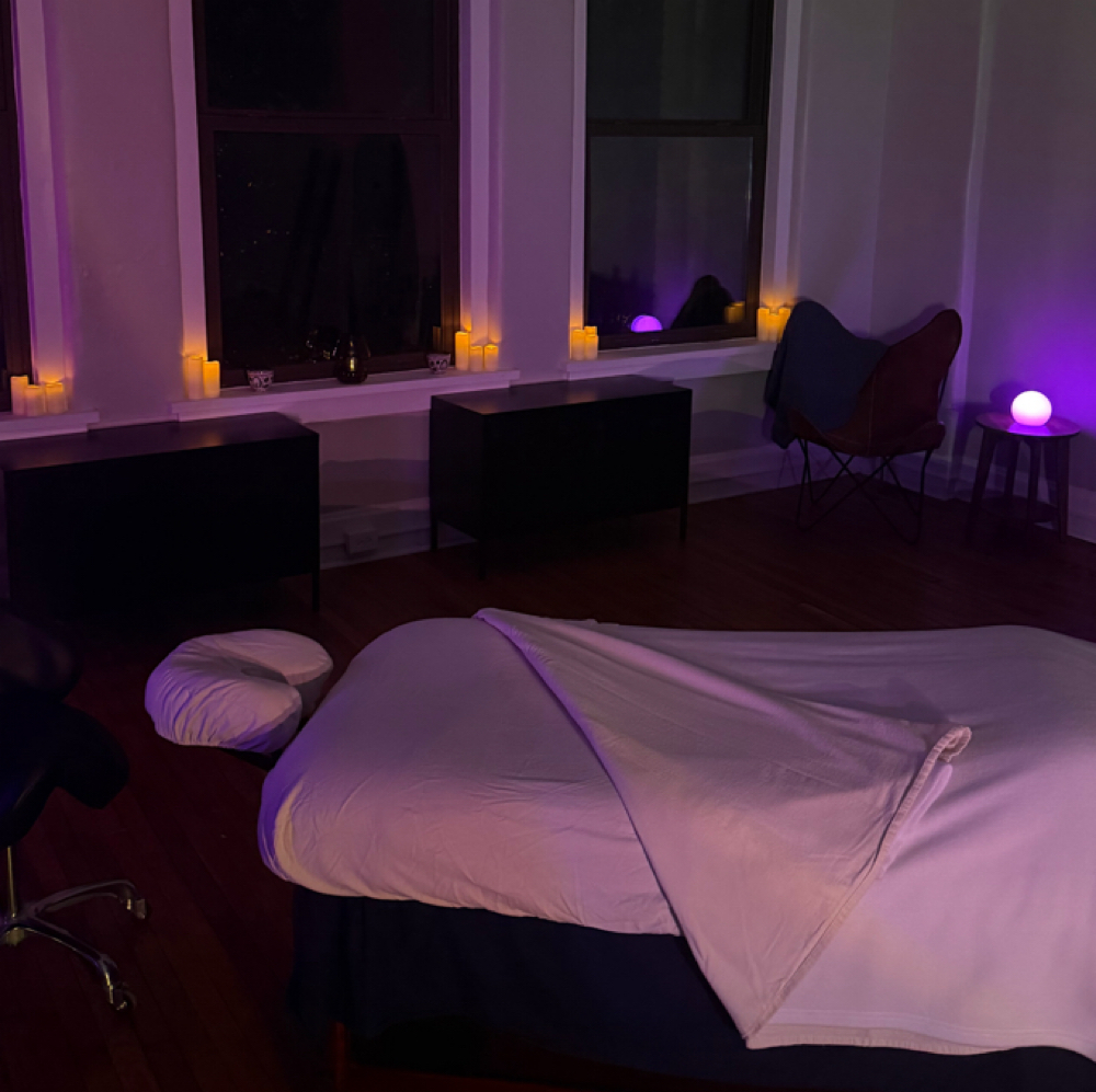1 Hour Massage at Pretty Skin Club in Charleston, WV