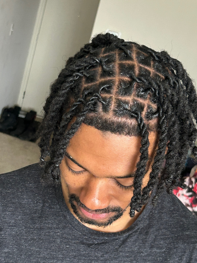 Loc retwist And Style