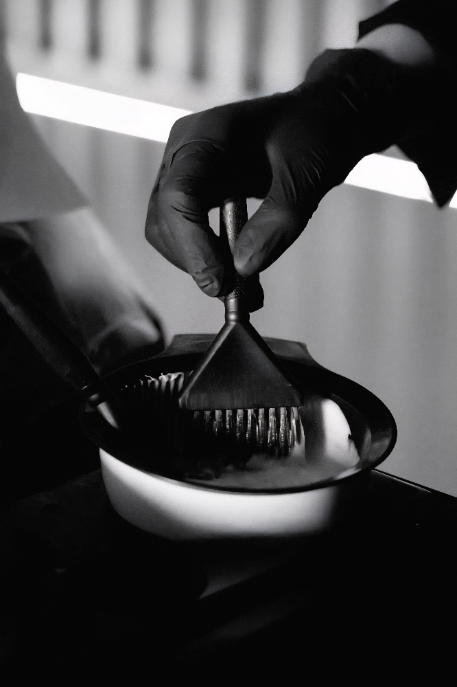 Emerging Artist  Color Menu