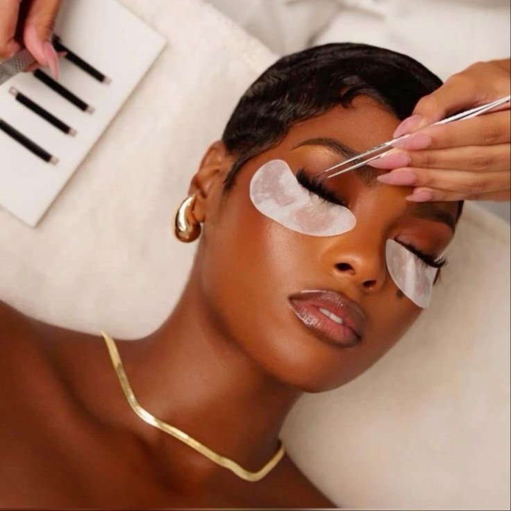 REMOVAL at Yaz The Beauty Pro in Chicago, IL