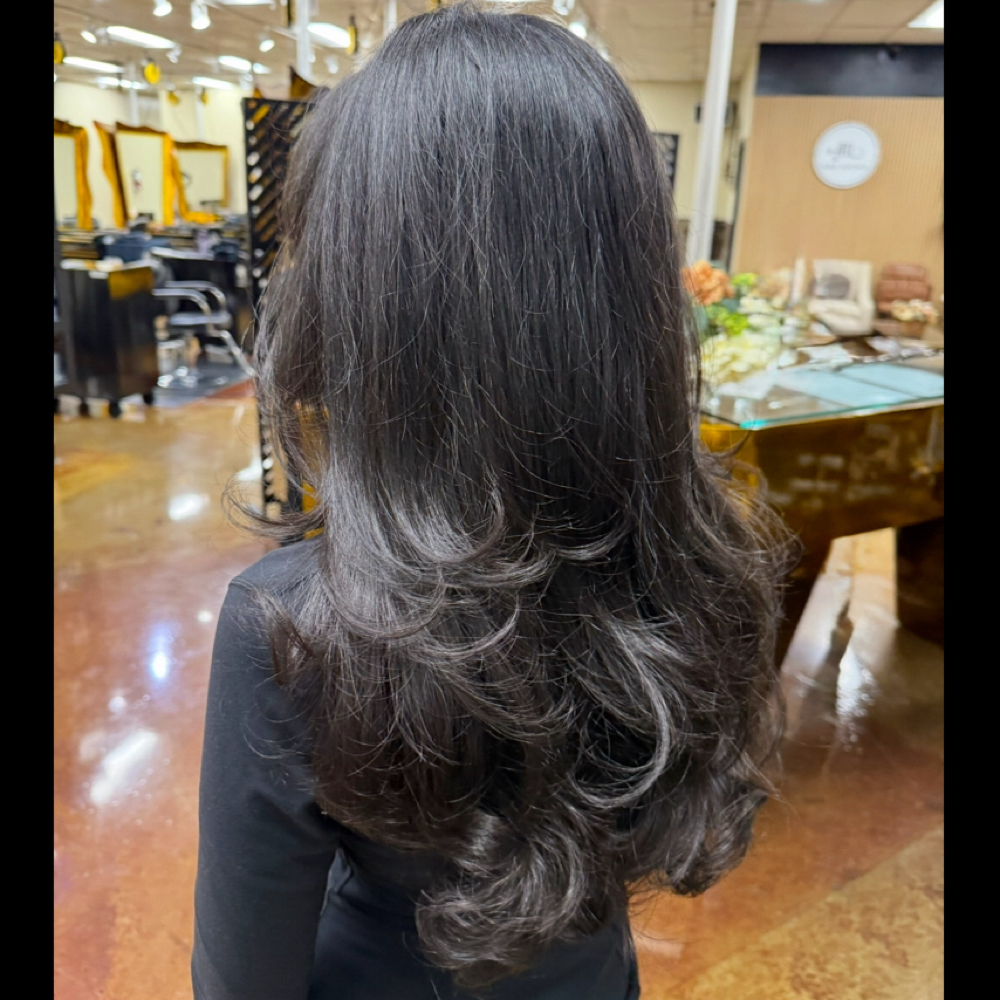 Shampoo & Blowout at Angelic Touch Studio in Renton, WA
