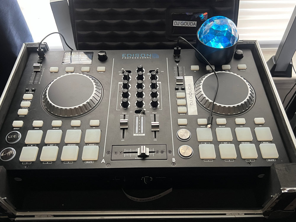 DJ For 5 Hours